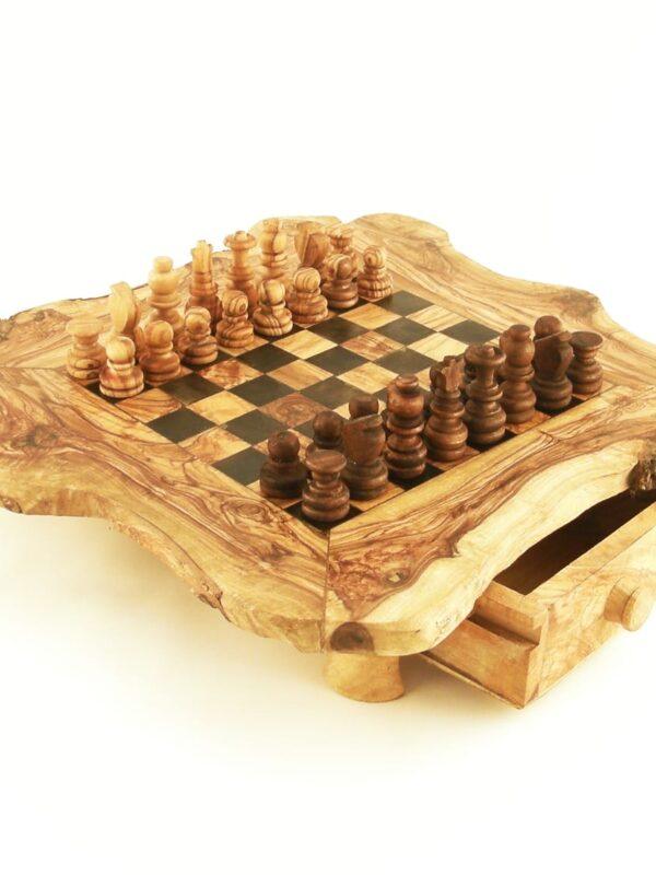 Handcrafted Olivewood chessboard natural 2